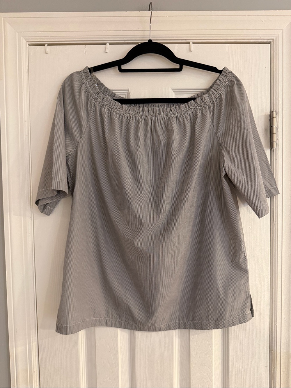 5 Twelve Black & White Pinstripe Off-Shoulder Top – Size Medium
